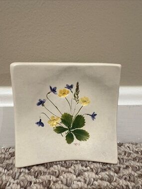 Hand-Painted White Ceramic Floral Plate with Yellow and Blue Flowers
